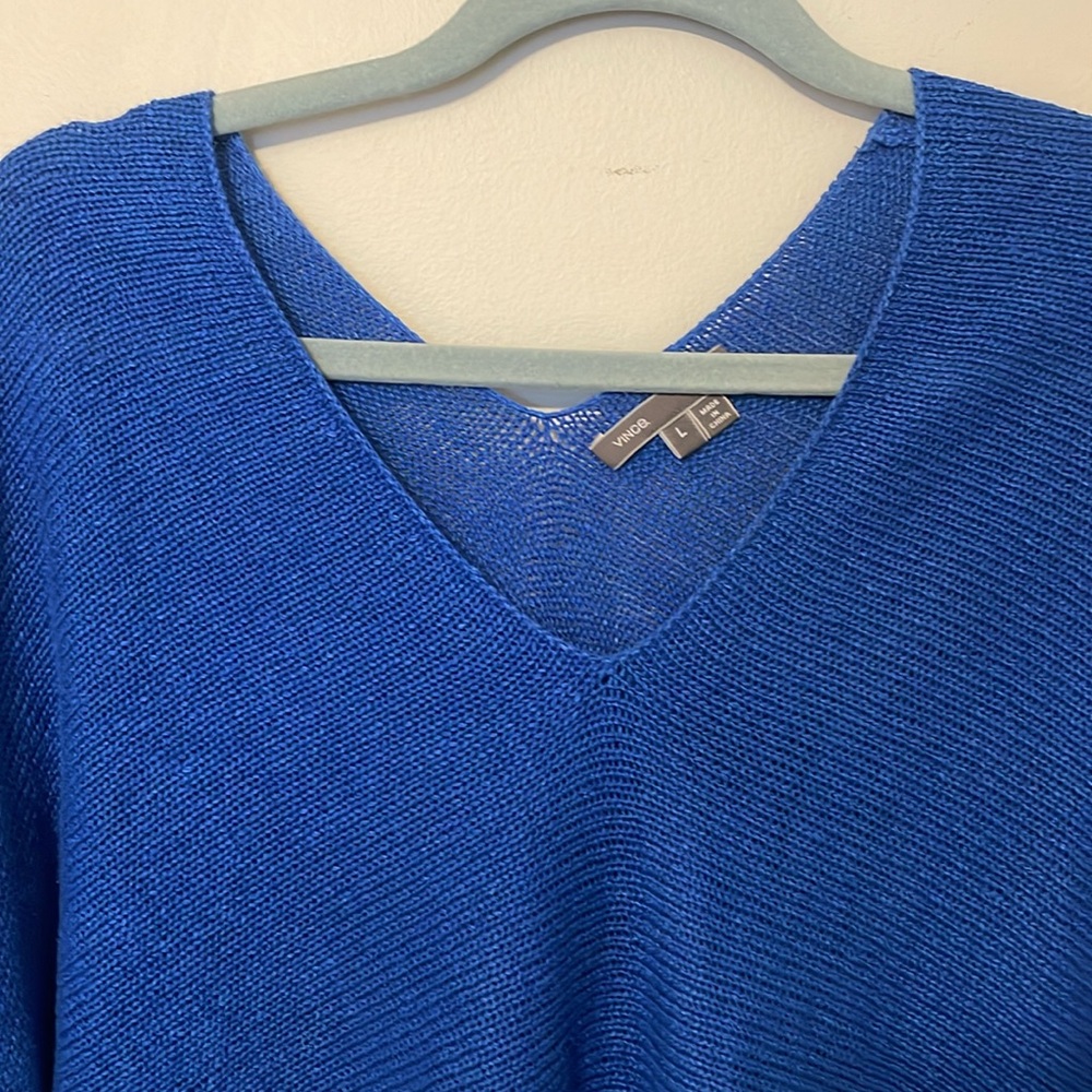VINCE Linen V-Neck Sweater, Size Large - Picture 3 of 6